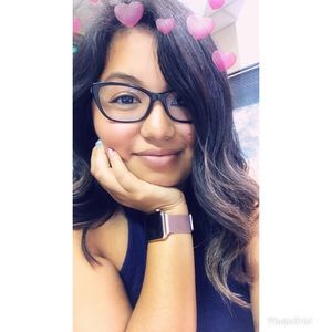 💕💕💕 Meet your posher! 💕💕💕